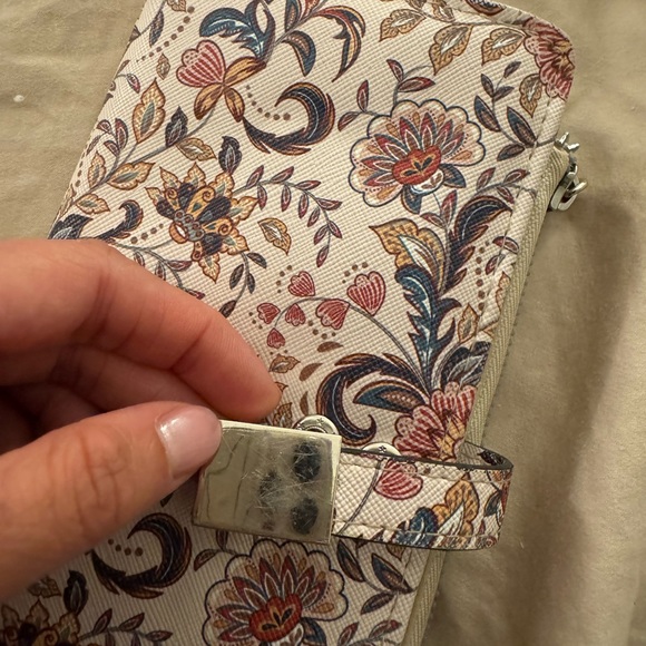 FOR REVIEW - Picture 2 of 7